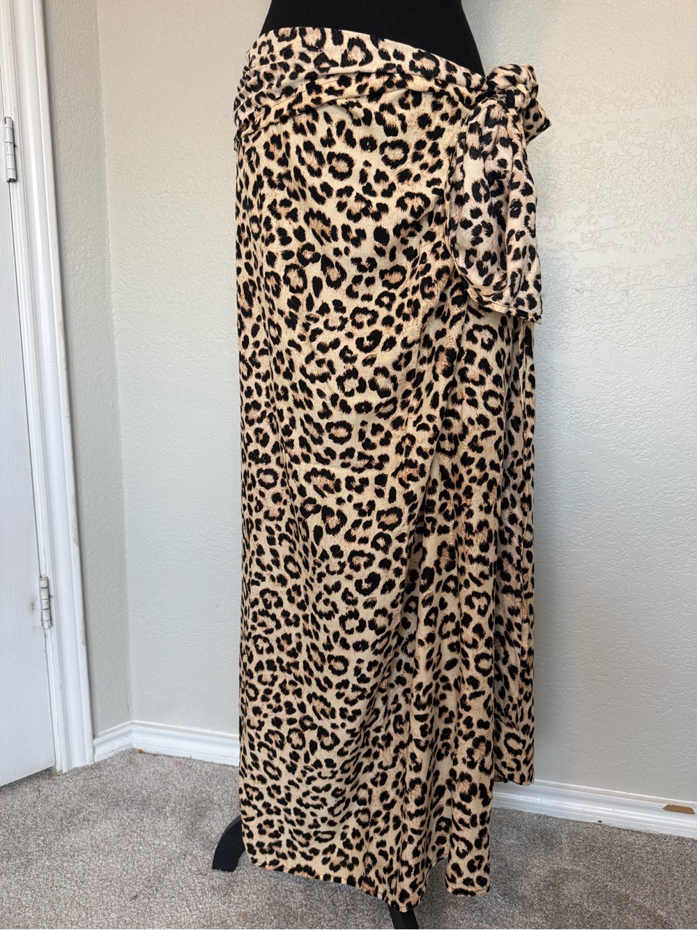 Shade & Shore Leopard Print Wrap Maxi Sarong - Beige & Black